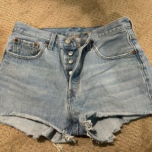 Levi Shorts